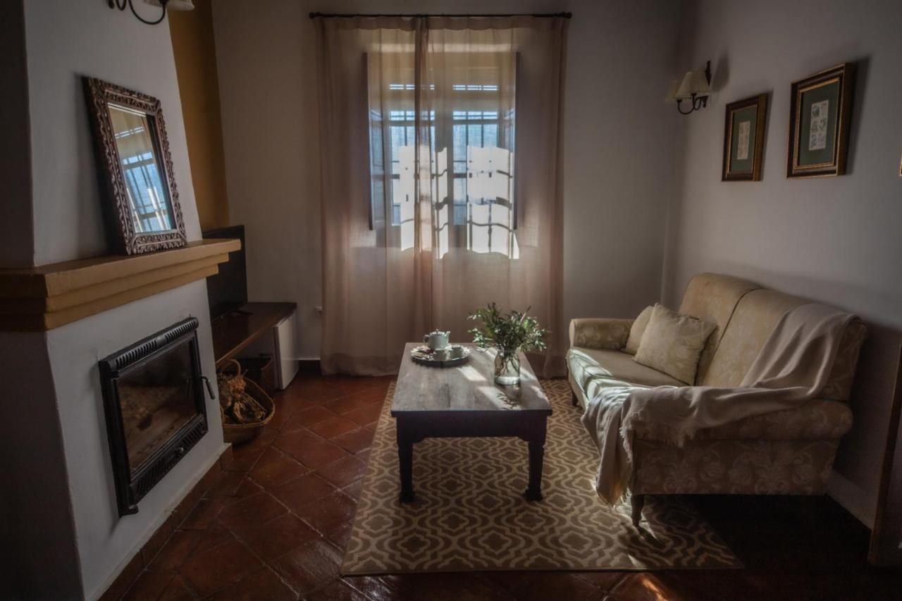 Hotel Fuente Del Sol Αντεκέρα Εξωτερικό φωτογραφία