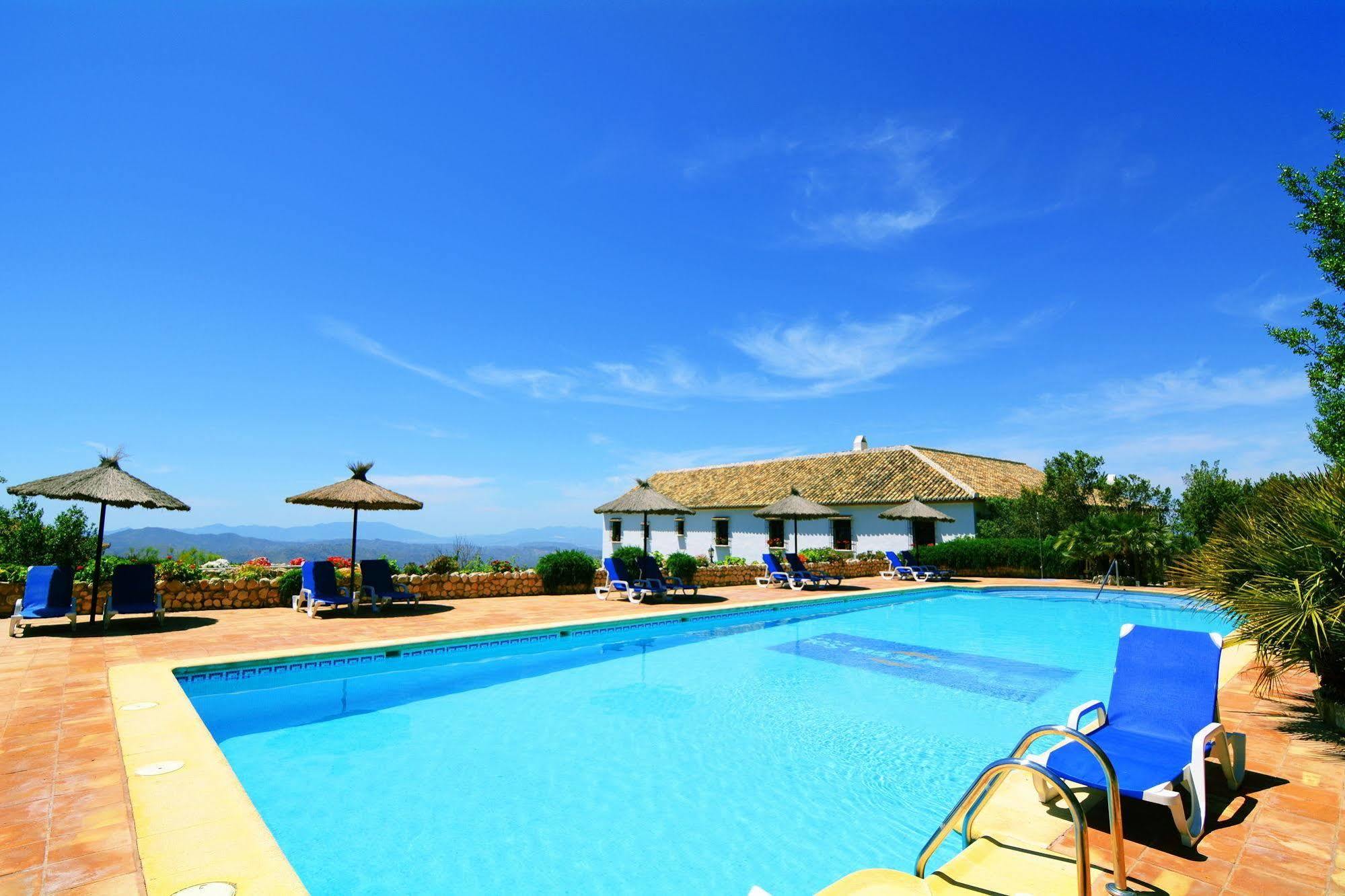 Hotel Fuente Del Sol Αντεκέρα Εξωτερικό φωτογραφία