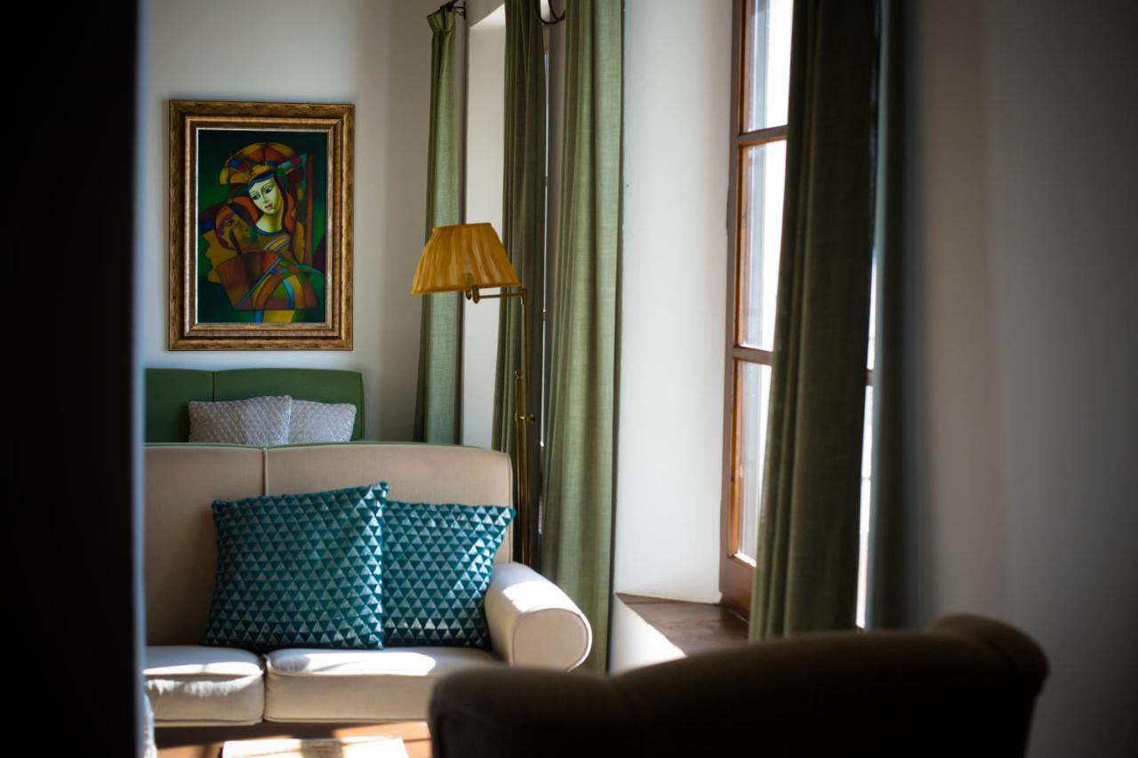Hotel Fuente Del Sol Αντεκέρα Εξωτερικό φωτογραφία