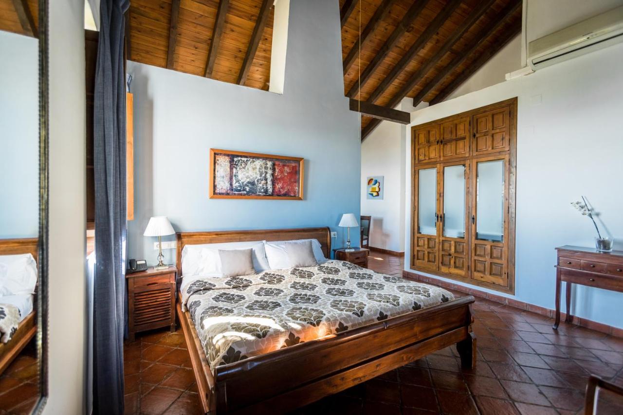 Hotel Fuente Del Sol Αντεκέρα Εξωτερικό φωτογραφία